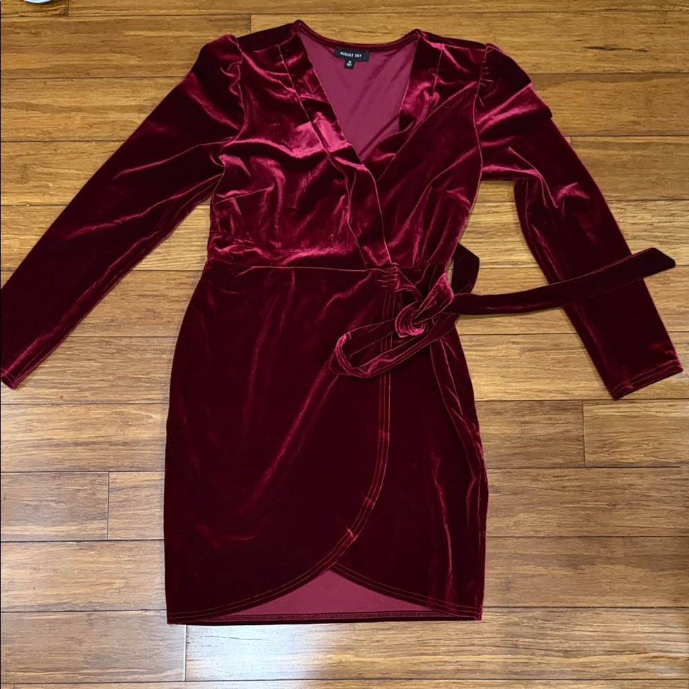 Luxurious Velvet Long Sleeve Dress in Deep Red